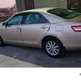 Toyota Camry 2010