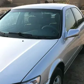 Toyota Camry 2000