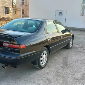 Toyota Camry 1998