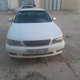 Nissan Cefiro 1996