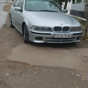 BMW E39 1998