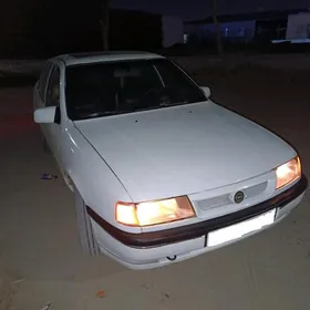 Opel Vectra 1989