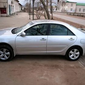 Toyota Camry 2003