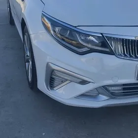 Kia Optima 2018