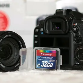 Canon 7D (taze)