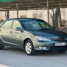 Toyota Camry 2003