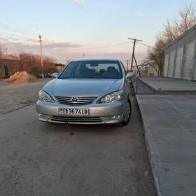 Toyota Camry 2005