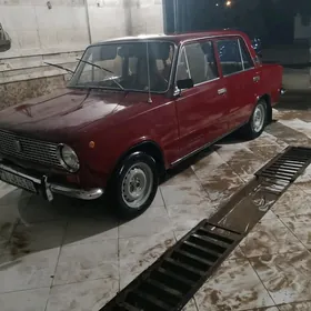 Lada 2104 1980