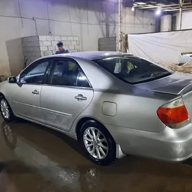 Toyota Camry 2005