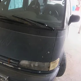 Toyota Previa 1992