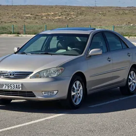 Toyota Camry 2004