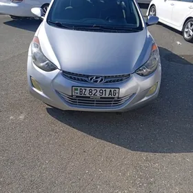 Hyundai Elantra 2011