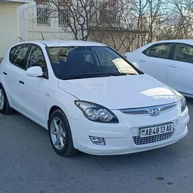 Hyundai I30 2010