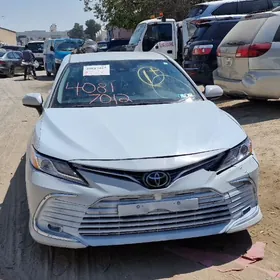 Toyota Camry 2022