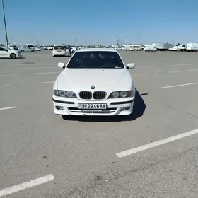 BMW E39 2001