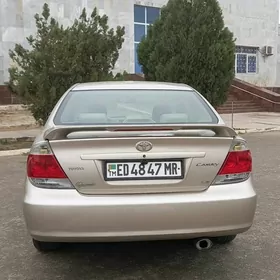 Toyota Camry 2005