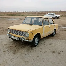 Lada 2104 1987