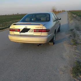 Toyota Camry 1998