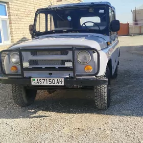 UAZ 469 1989