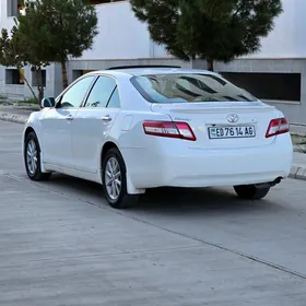 Toyota Camry 2010