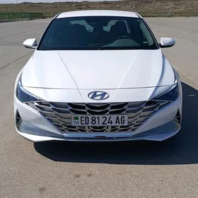 Hyundai Elantra 2021
