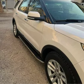 Ford Explorer 2013