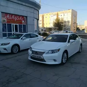 Lexus ES 2015