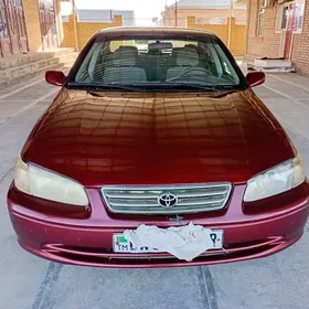 Toyota Camry 2001