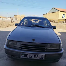 Opel Vectra 1992