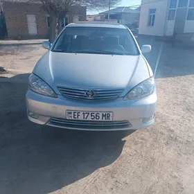 Toyota Camry 2005