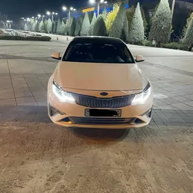 Kia Optima 2019