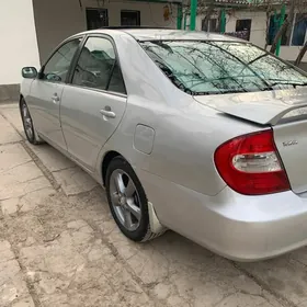 Toyota Camry 2003