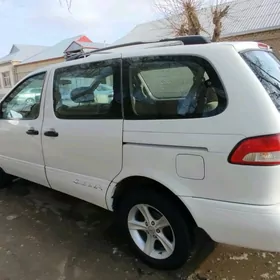 Toyota Sienna 2002