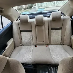 Toyota Camry 2014