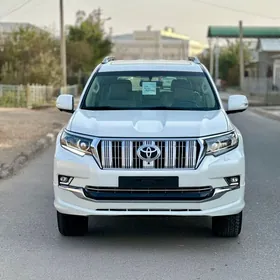 Toyota Land Cruiser Prado 2021