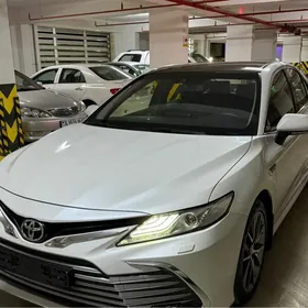 Toyota Camry 2023