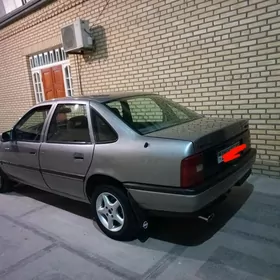 Opel Vectra 1992