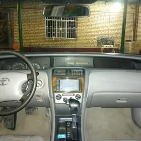 Toyota Avalon 2002