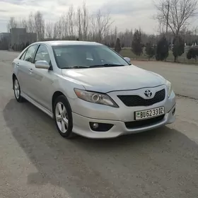 Toyota Camry 2010