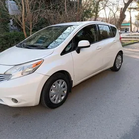 Nissan Versa Note 2013