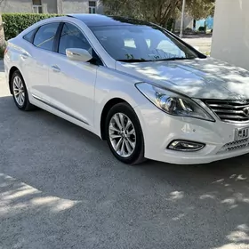 Hyundai Grandeur 2012