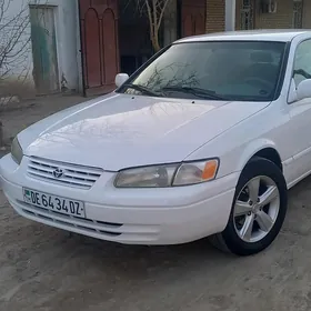 Toyota Camry 1997