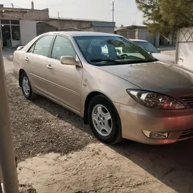 Toyota Camry 2003