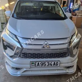 Mitsubishi Xpander 2024