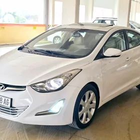 Hyundai Elantra 2012