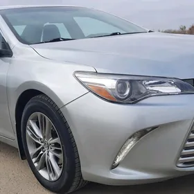 Toyota Camry 2017