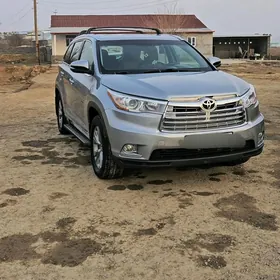 Toyota Highlander 2016