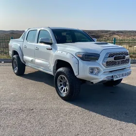 Toyota Tacoma 2016