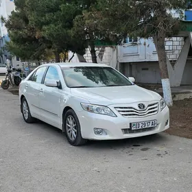 Toyota Camry 2010