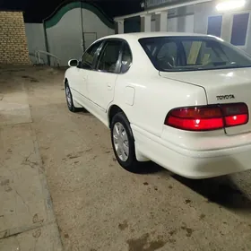 Toyota Avalon 1999